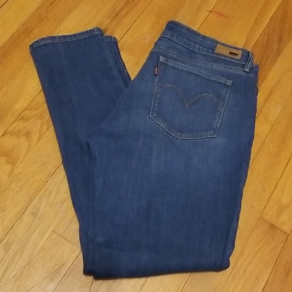 Levi's Denim - Levi's Demi Curve mid rise skinny 12/31